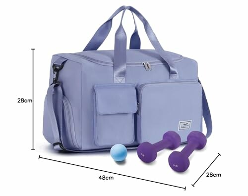 Purple gym bag with dumbbells and a ball, dimensions 48cm x 28cm x 28cm.